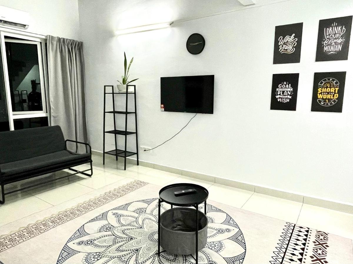 Minimalist Loft Iv @decentrum * Kajang